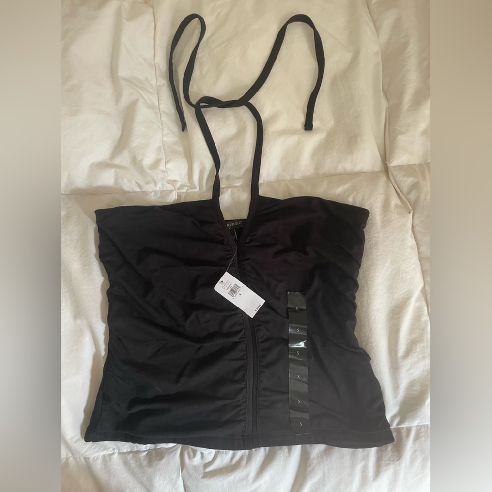 Banana Republic top. Size small. NWT.